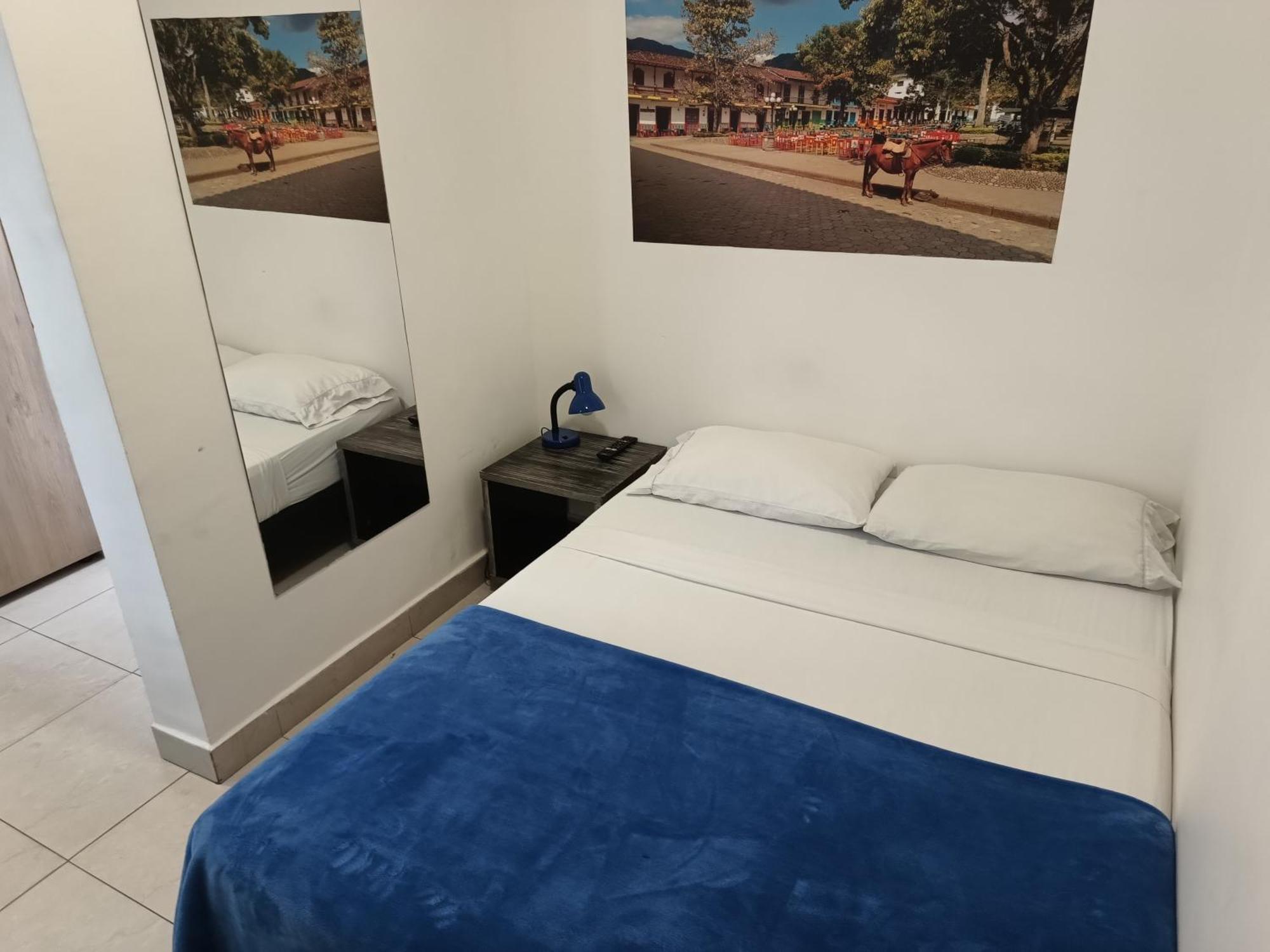 Air Guest House Medellin Exterior photo