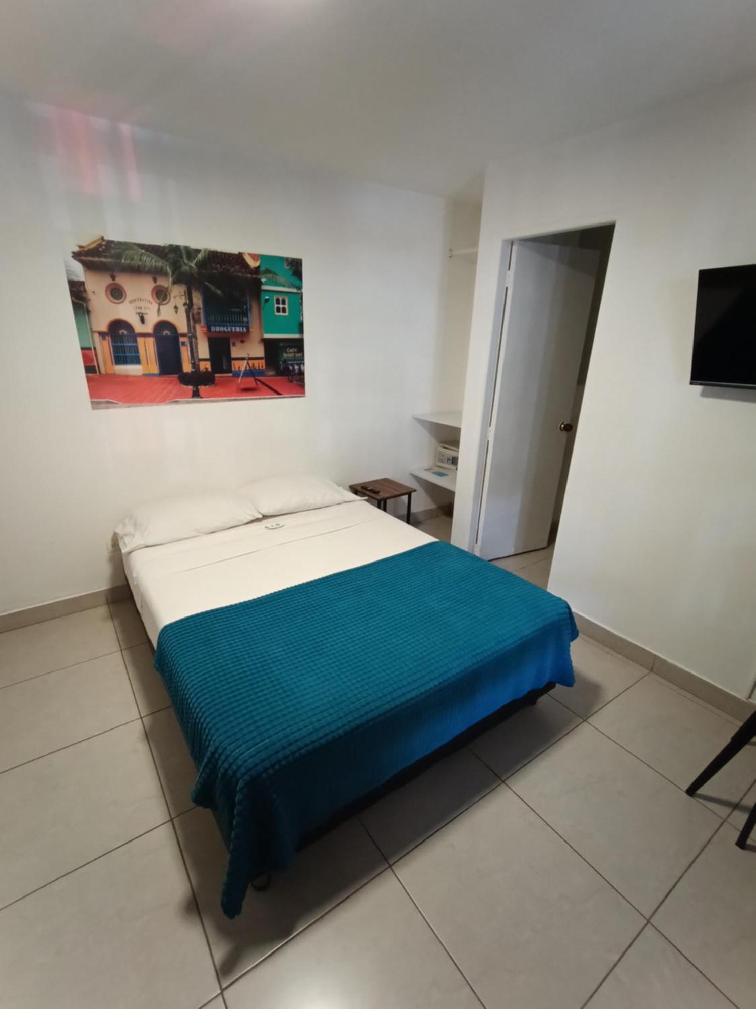 Air Guest House Medellin Exterior photo